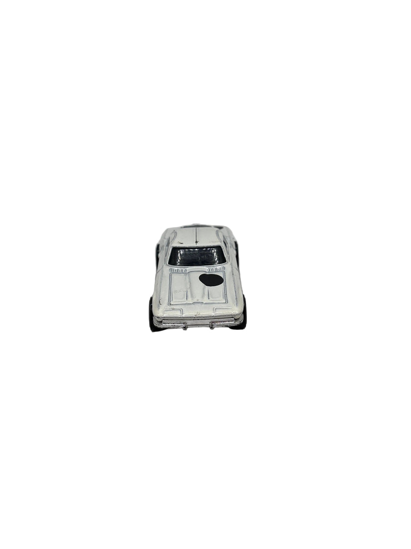 Hot Wheels 64 Corvette Stingray Diecast white