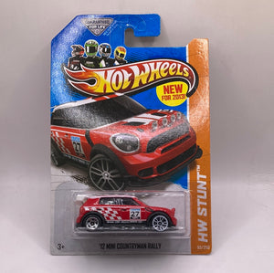 Hot Wheels 12 Mini Countryman Rally Diecast