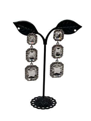 चमकदार क्रिस्टल झुमके