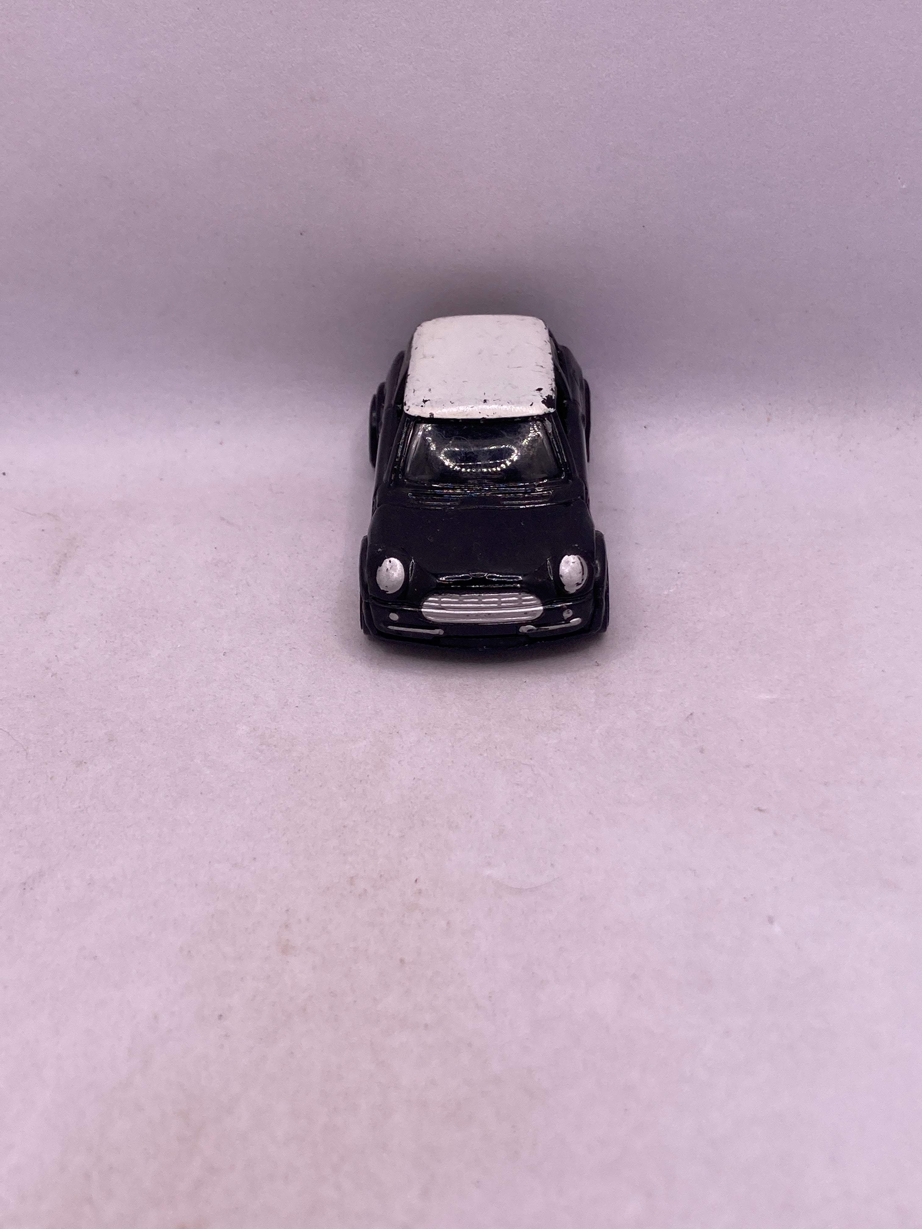 Hot Wheels 2001 Mini Cooper Diecast