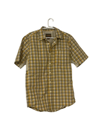PLAID BUTTON-UP SHIRT