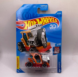 Hot Wheels Teed Off 2 Diecast