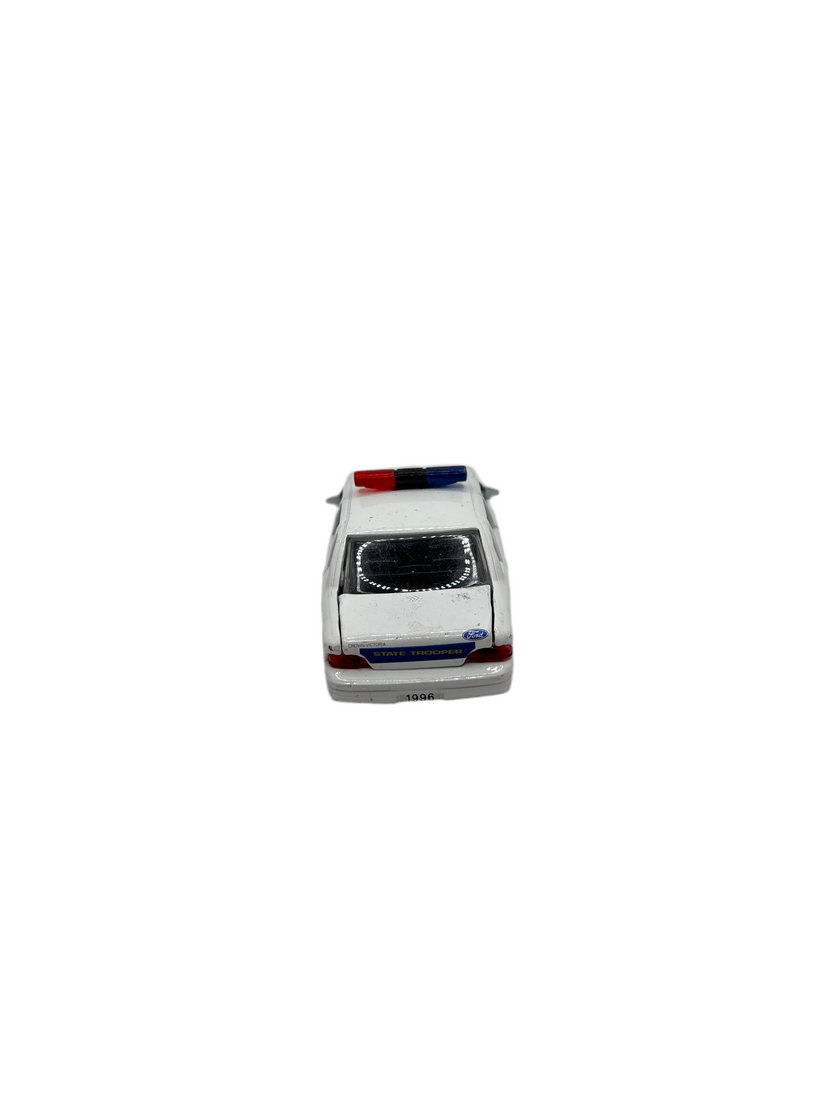 Road Champs Crown Victoria Diecast