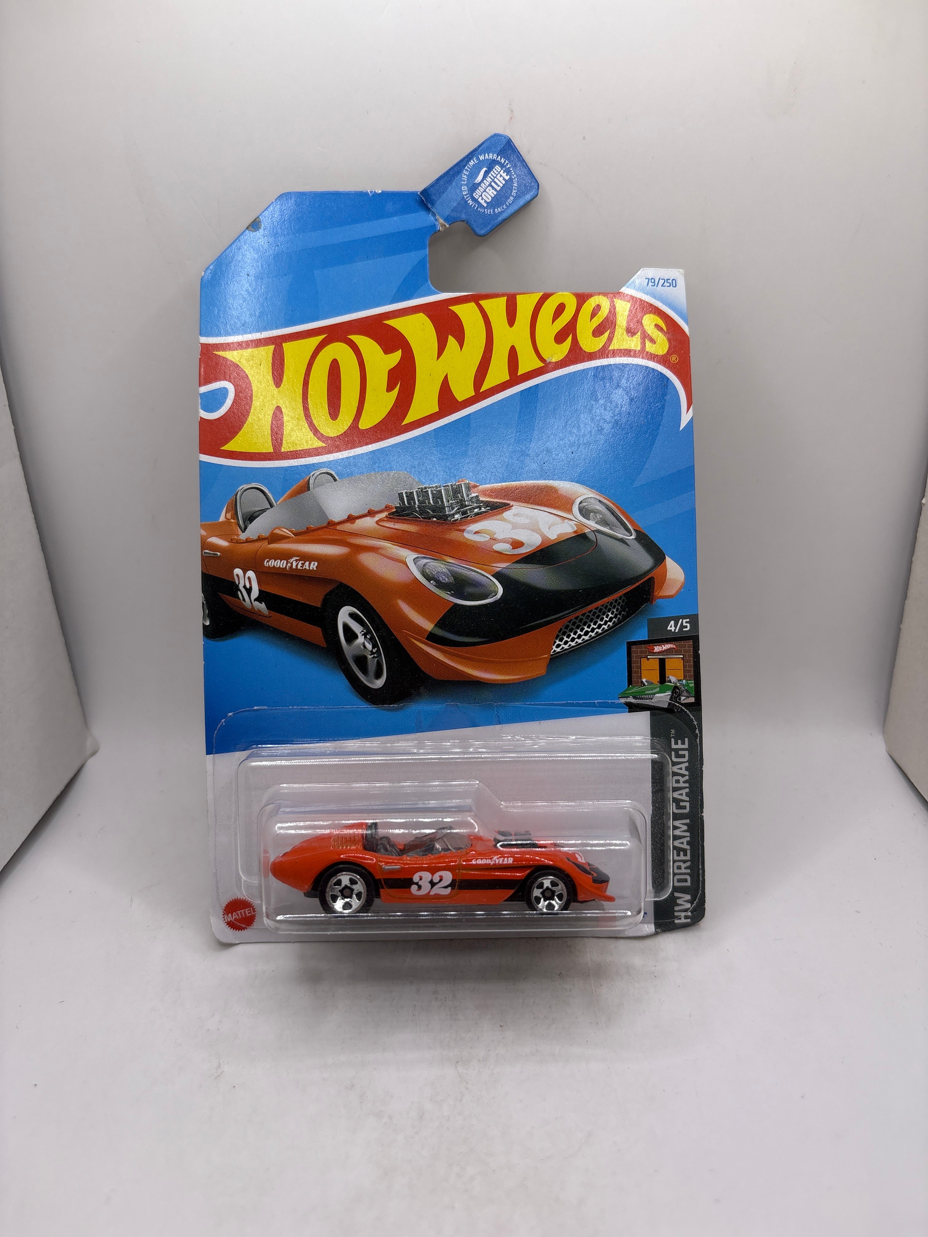 Hot Wheels Glory Chaser Diecast orange