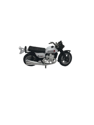 Polistil Suzuki GT750 Diecast white