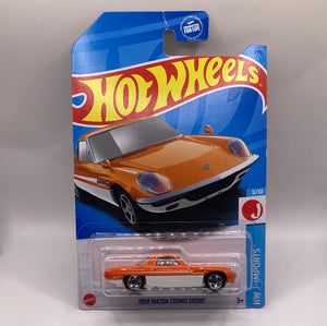 Hot Wheels 1968 Mazda Cosmo Sport Diecast