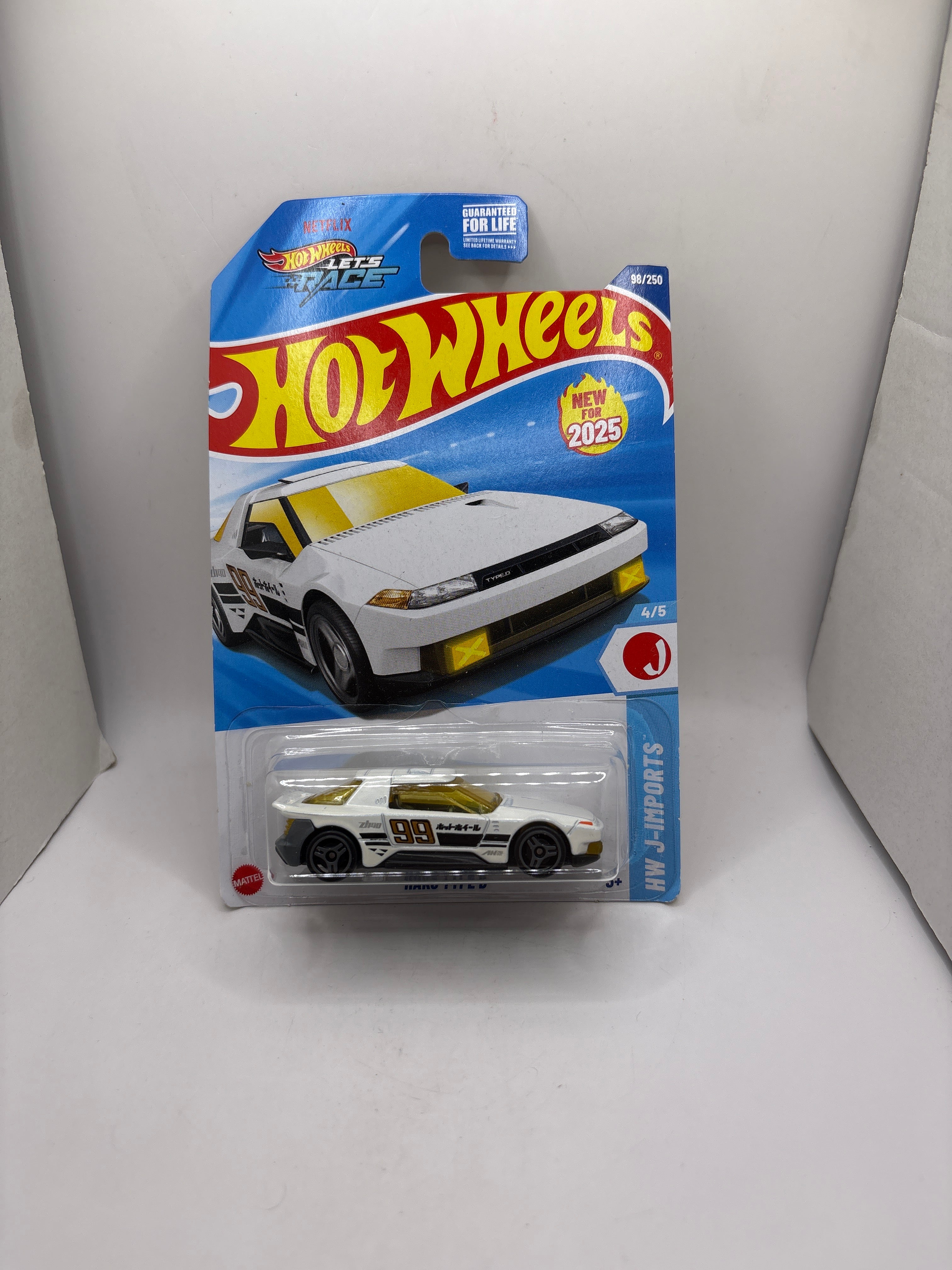 Hot Wheels Hako Type D Diecast