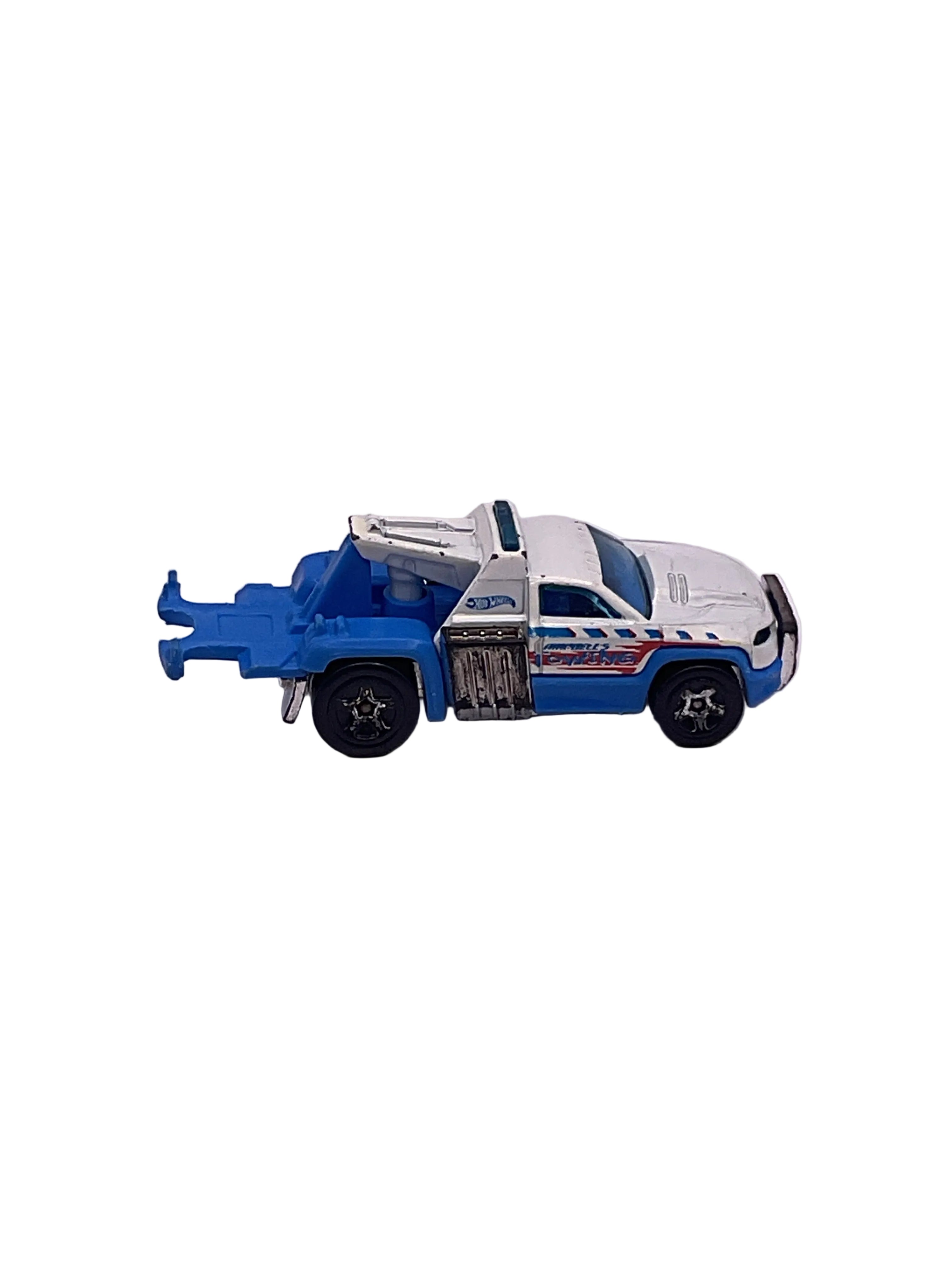 Hot Wheels Repo Duty Diecast White