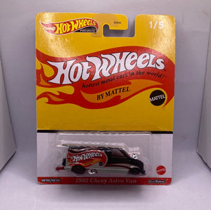 Hot Wheels 1985 Chevy Astro Van Diecast