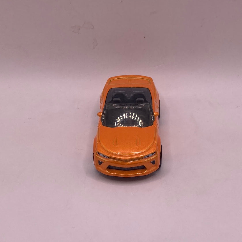 Matchbox 16 Chevy Camaro Diecast