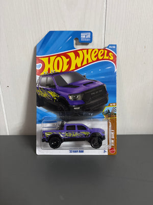 Hot Wheels 23 Ram 1500 Diecast purple