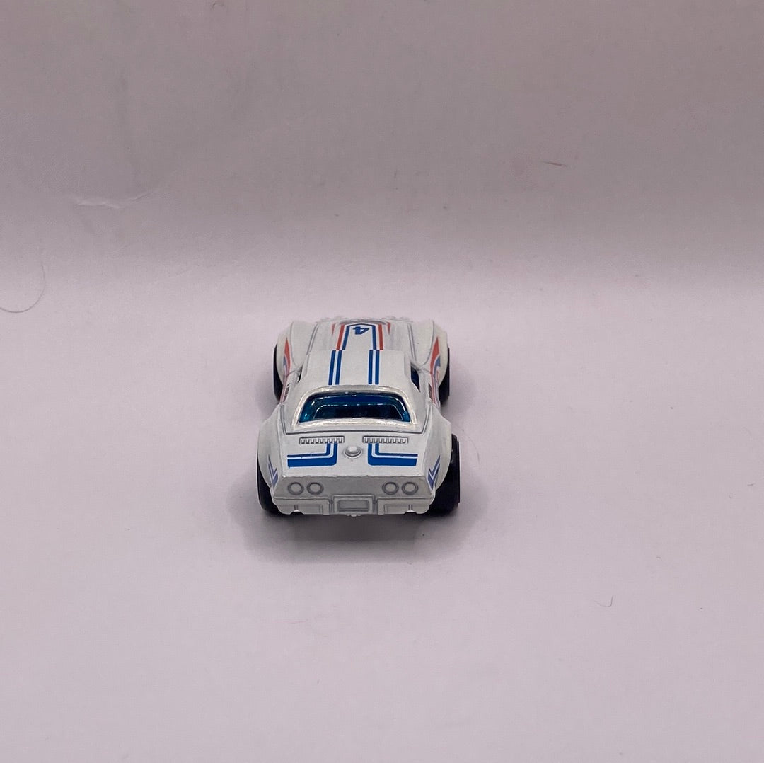 Hot Wheels 69 Copo Corvette Diecast