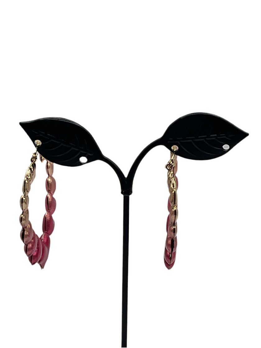 Connecting heart earrings