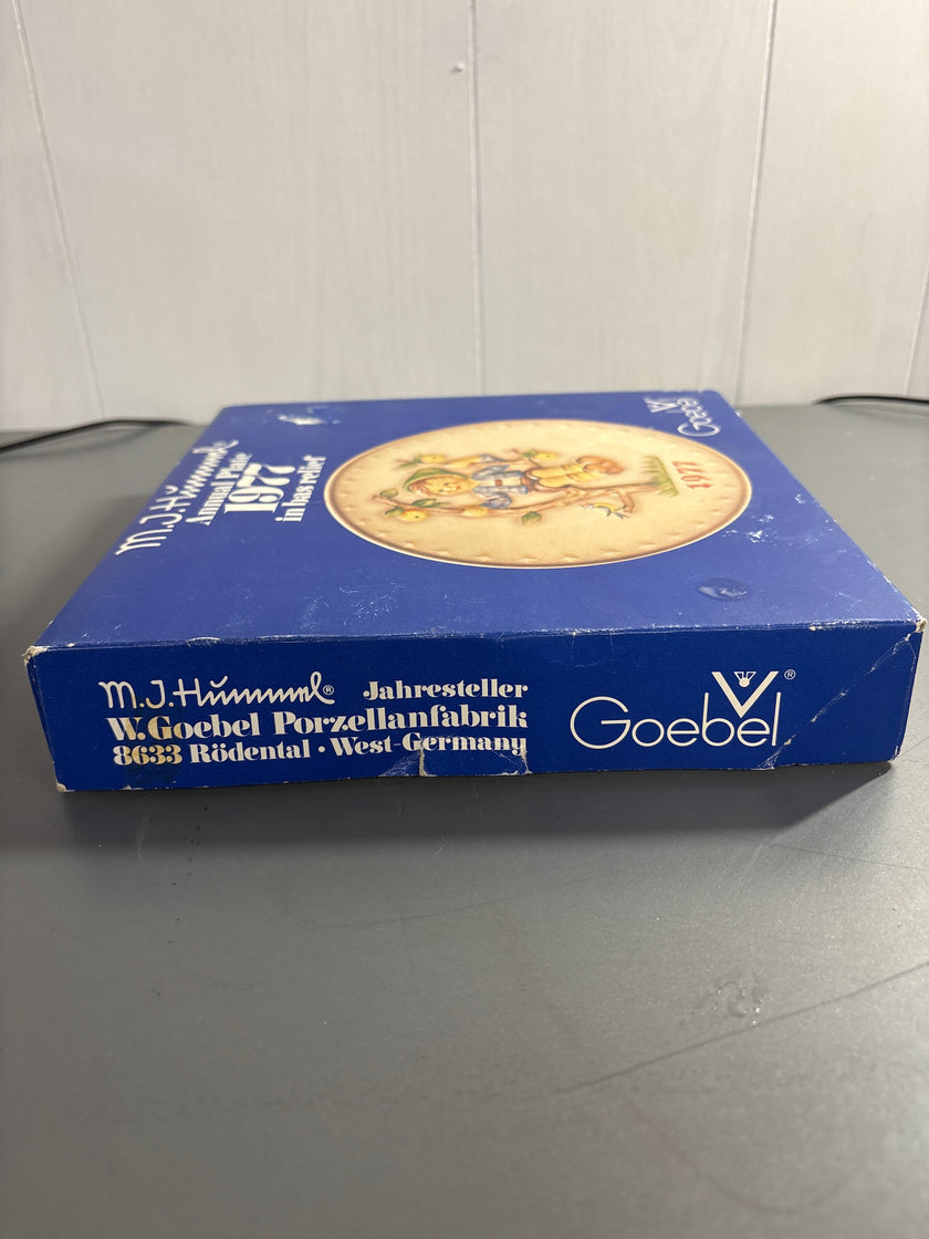 Goebel 1977 Annual Plate