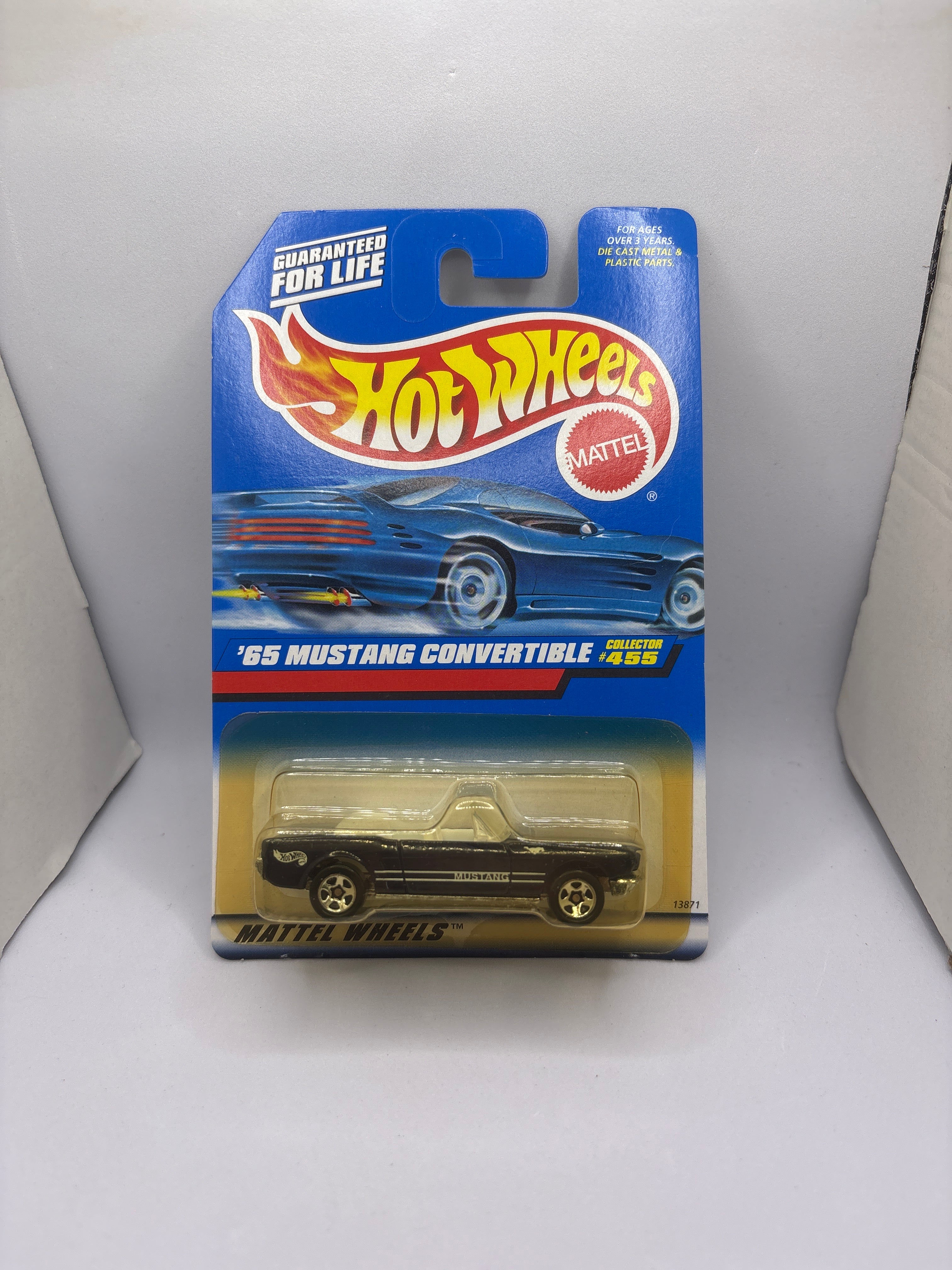 Hot Wheels 65 Mustang Convertible Diecast