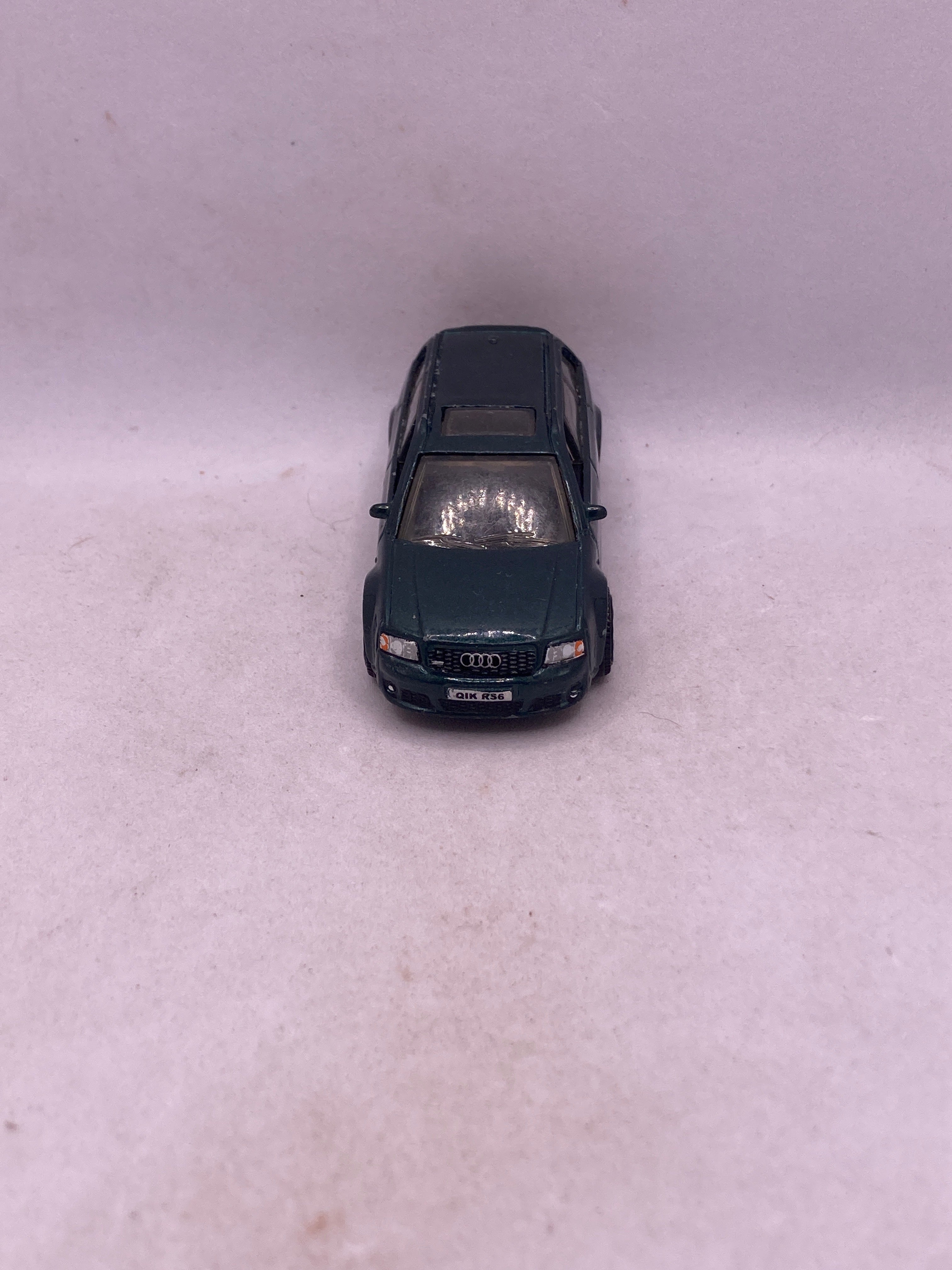 Matchbox 2004 Audi RS6 Avant Diecast