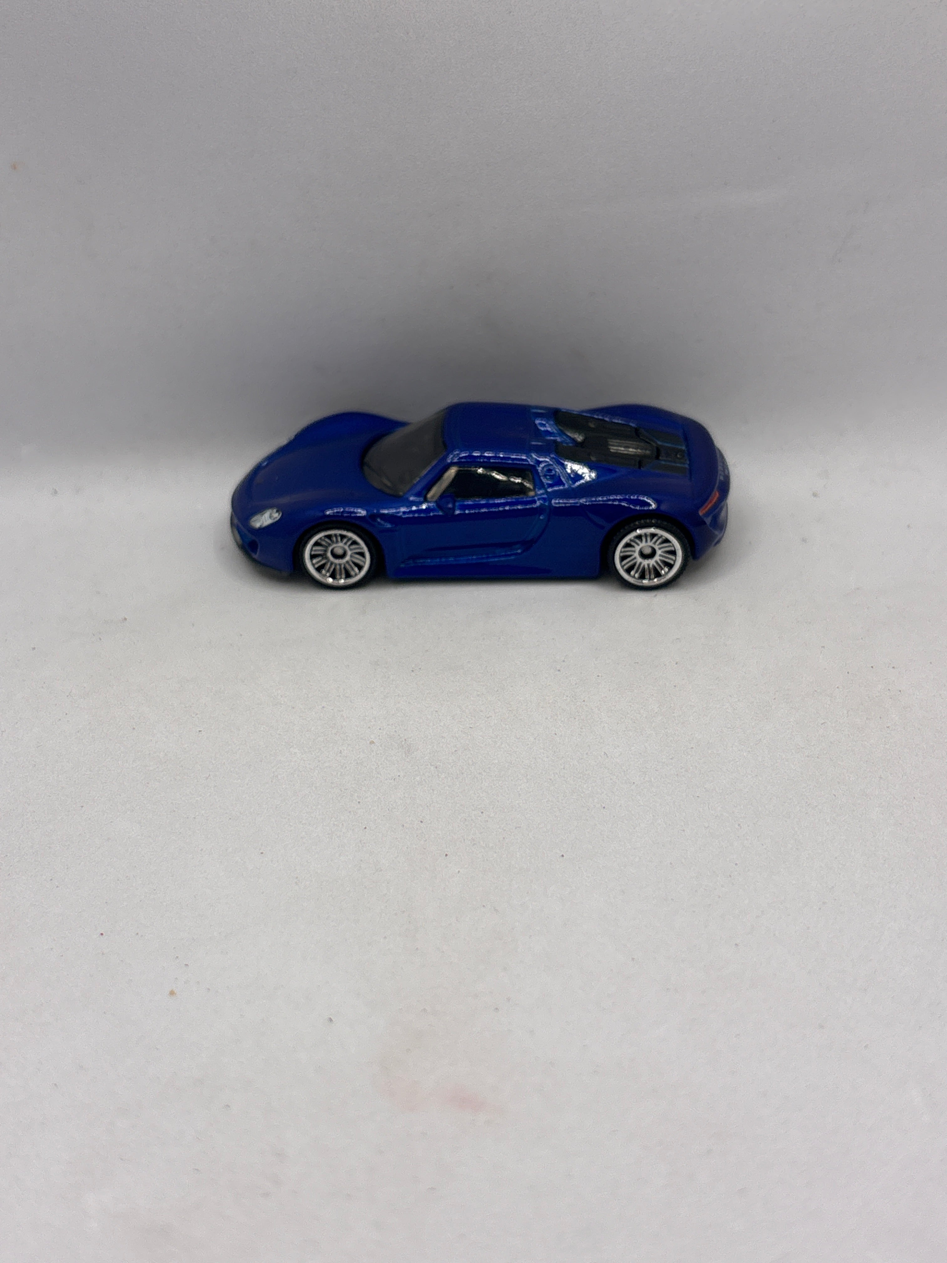 Matchbox Porsche 918 Spyder Diecast