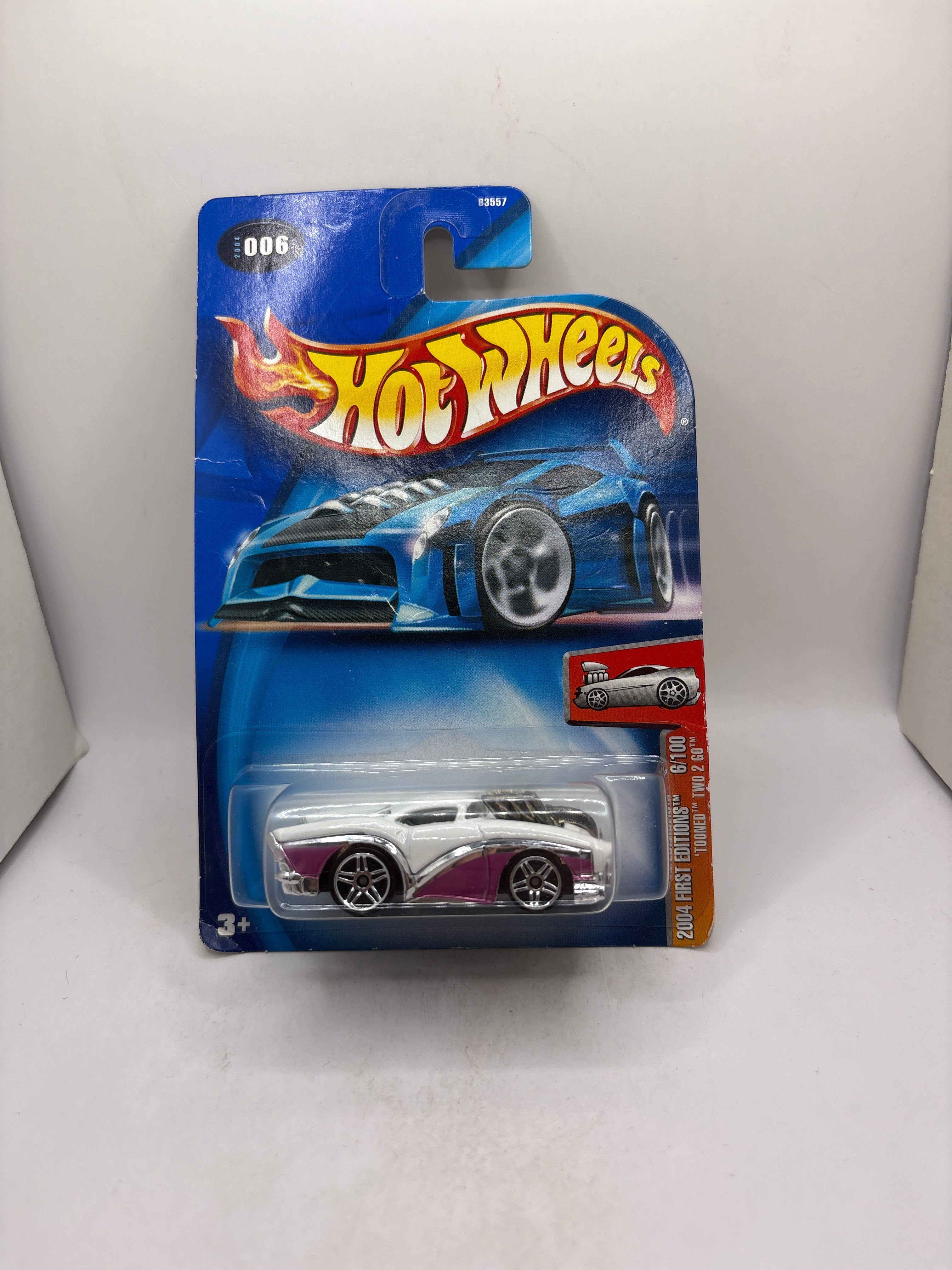 Hot Wheels Tooned Two 2 Go Diecast white