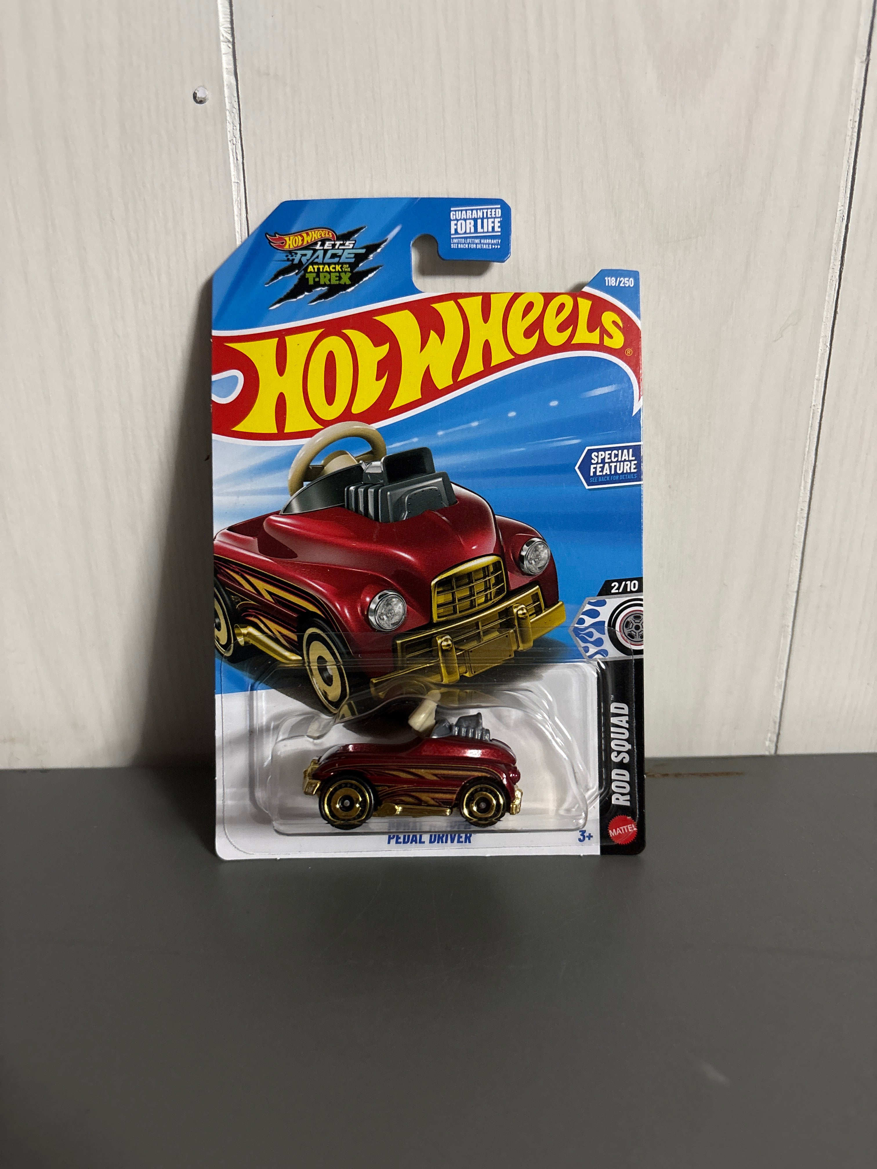 Hot Wheels Pedal Driver Diecast red