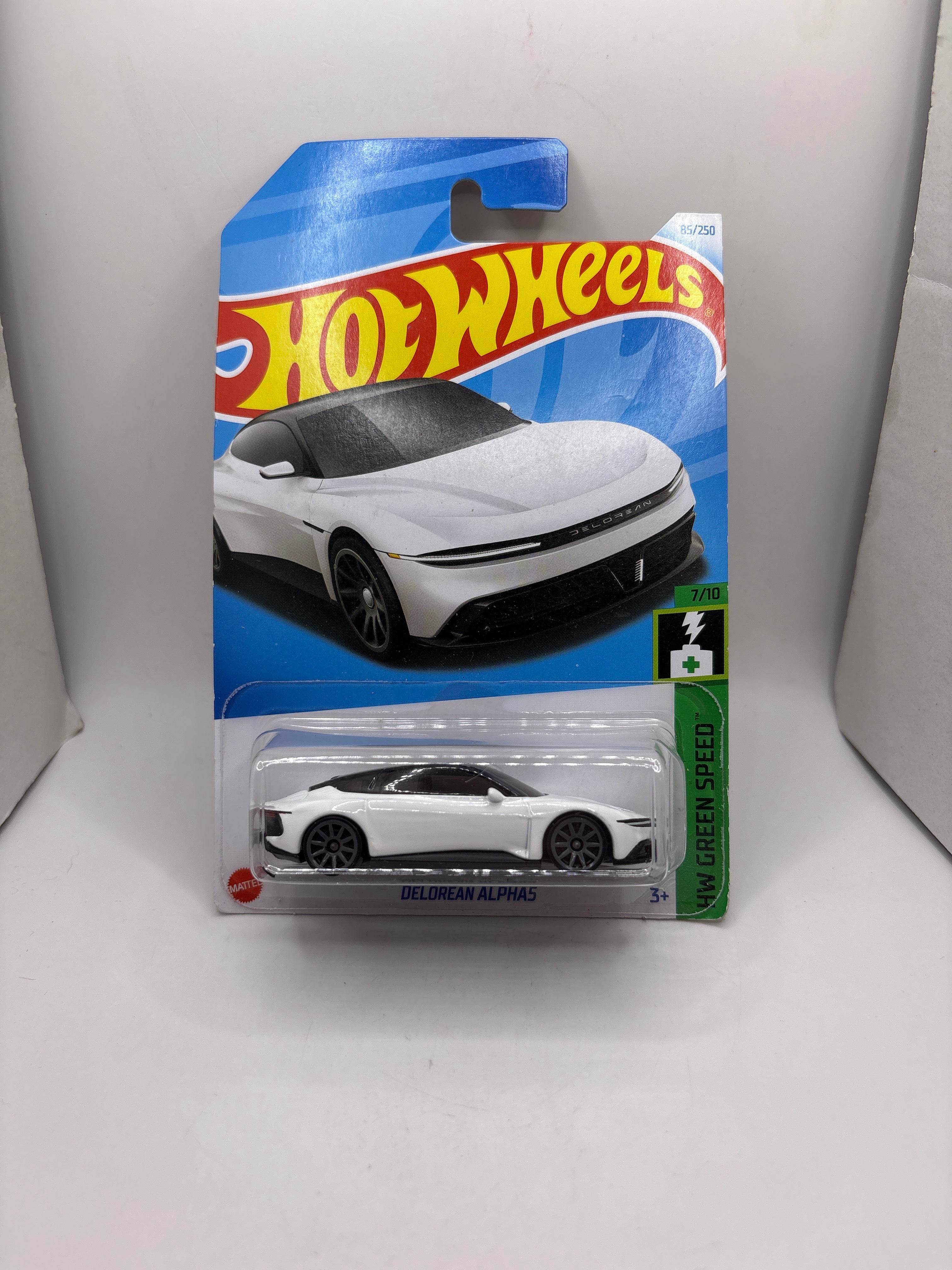 Hot Wheels Delorean Alpha5 Diecast