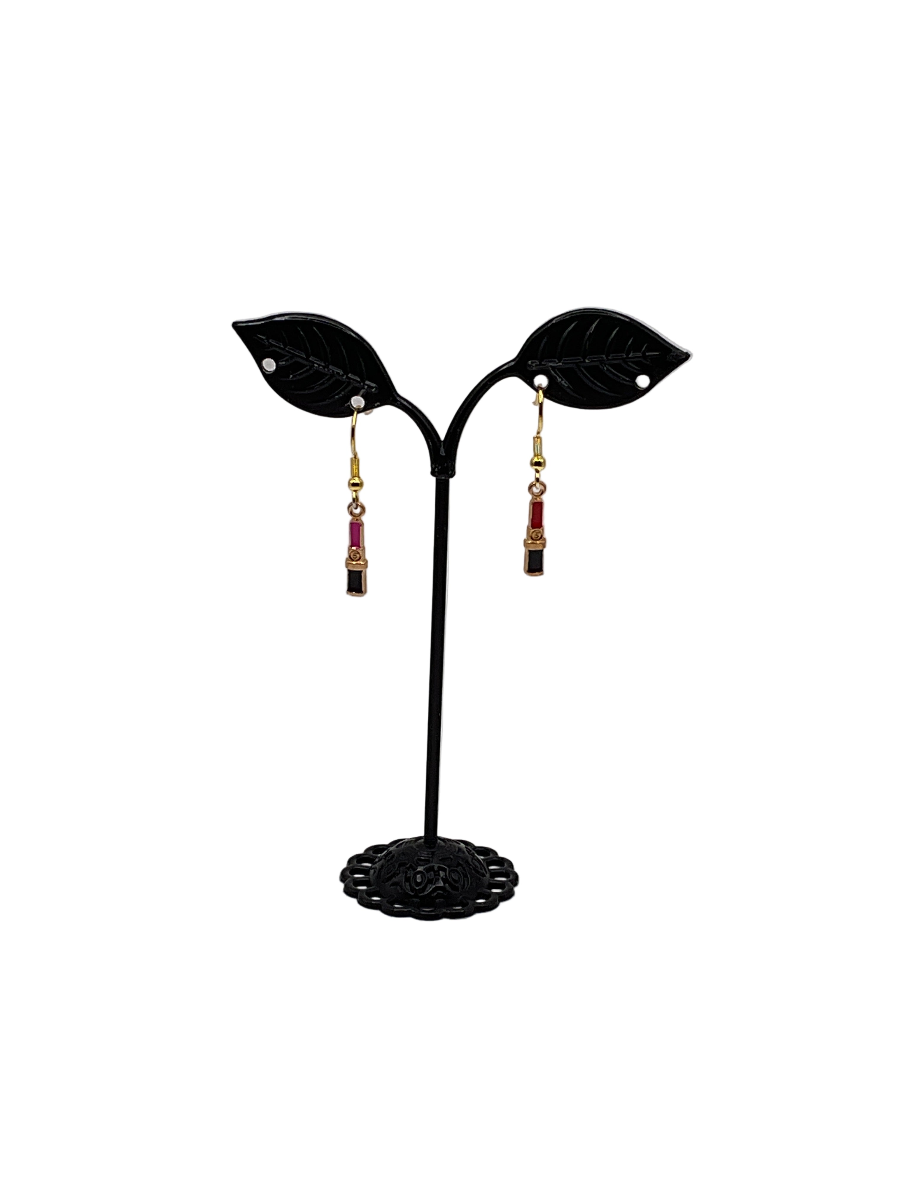 Pendientes de lápiz labial