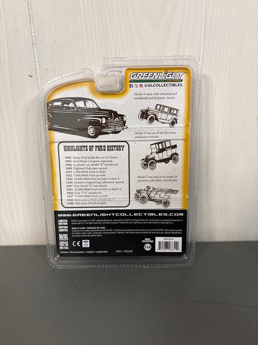 Greenlight 1946 Ford Super Deluxe Fordor Diecast