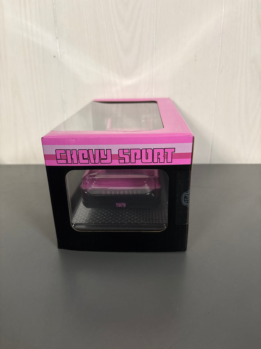 M2 1979 Chevrolet Scottsdale Chevy Sport Diecast