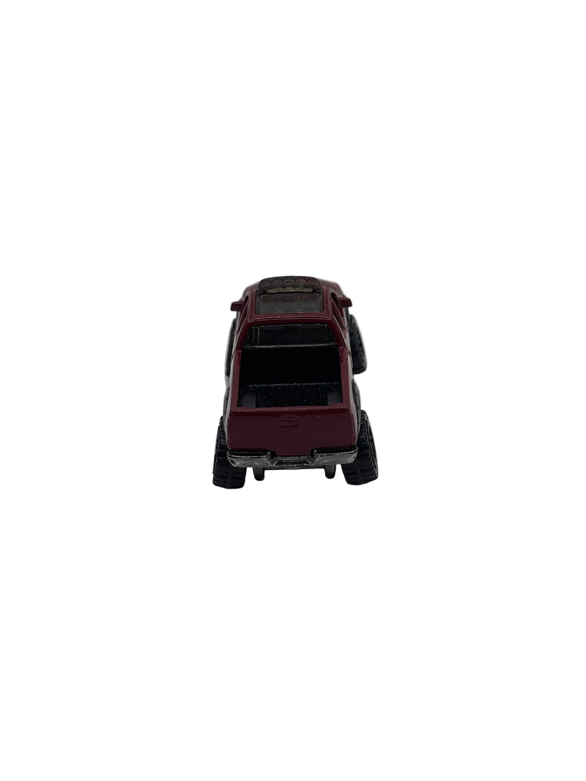 Hot Wheels 10 Toyota Tundra Diecast red