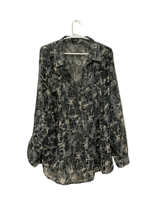 Floral Woman’s Dress Shirt