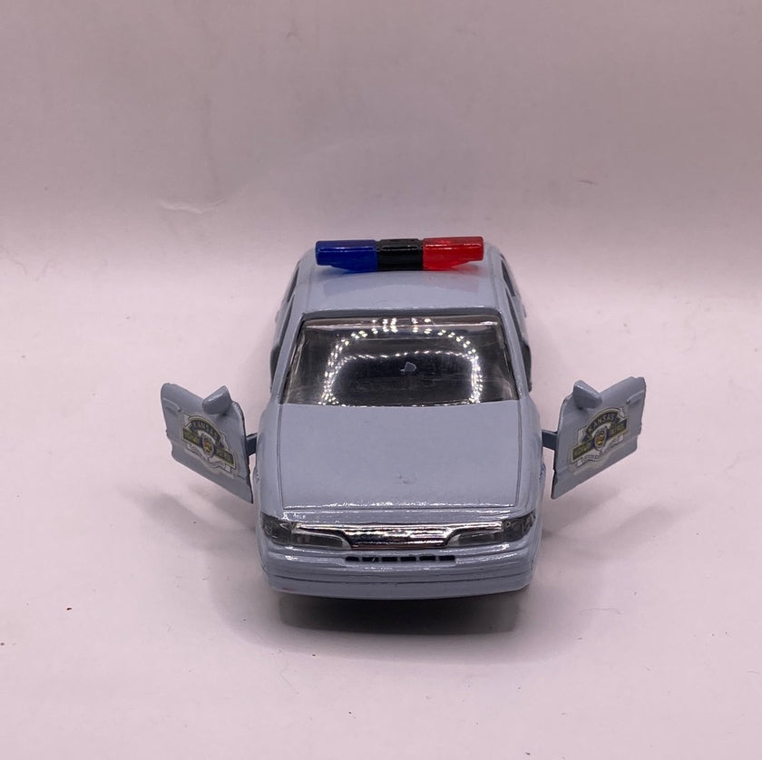 Road Champs Crown Victoria Diecast