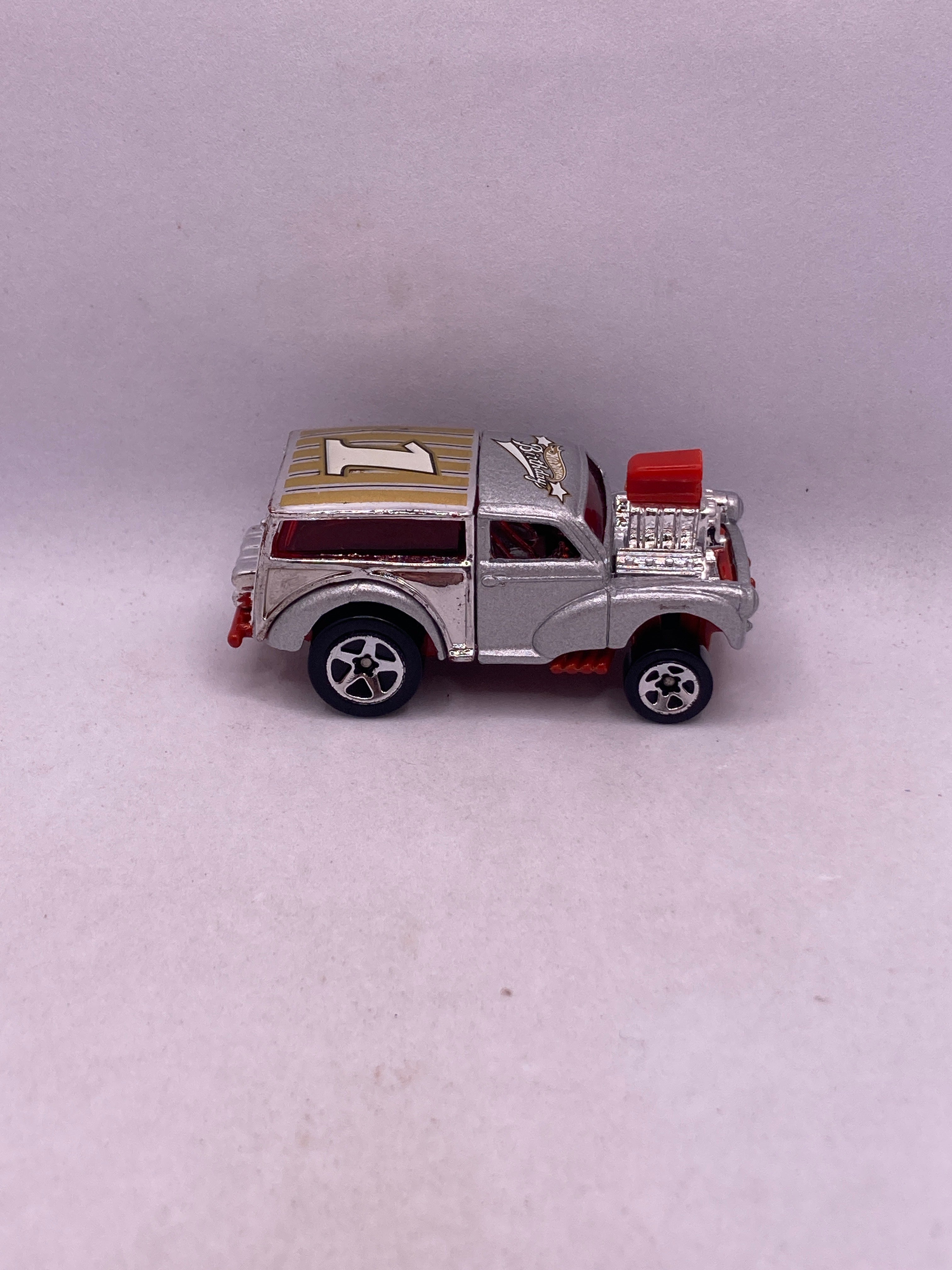 Hot Wheels MG Rover Diecast