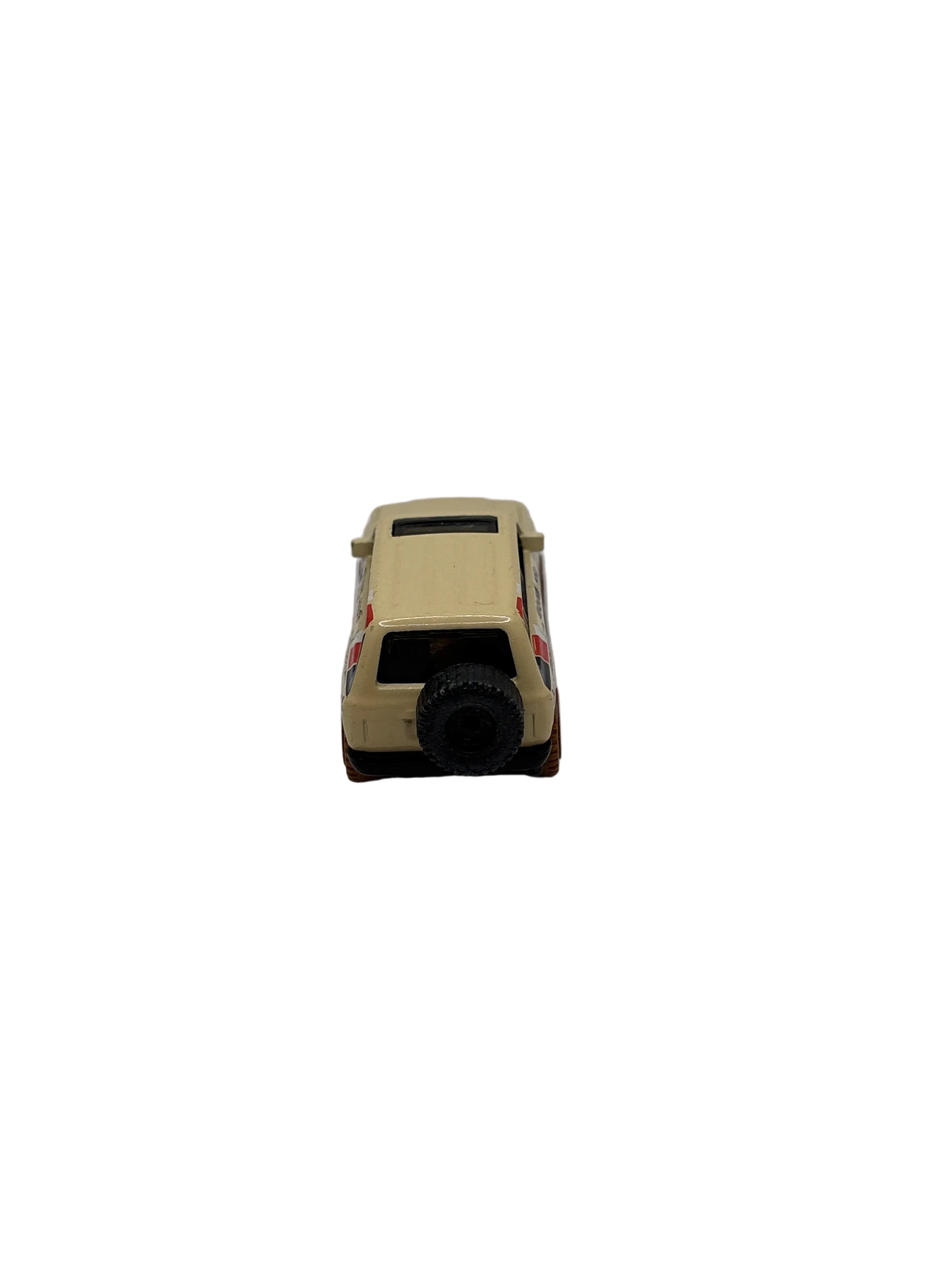 Hot Wheels Toyota Land Cruiser 80 Diecast beige