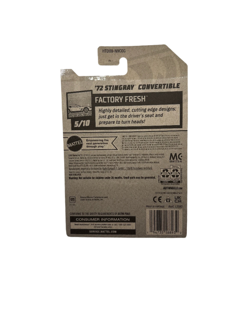 Hot Wheels 72 Stingray Convertible Diecast