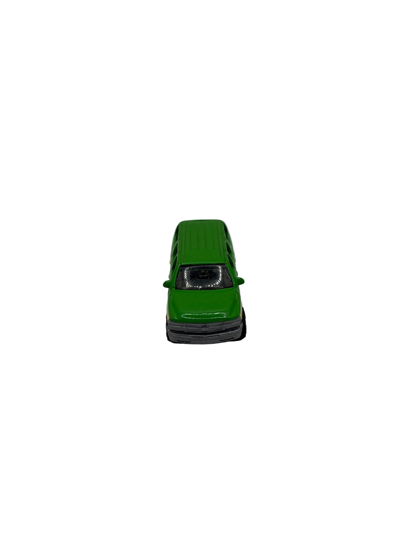 Matchbox 2000 Chevrolet Suburban Diecast green