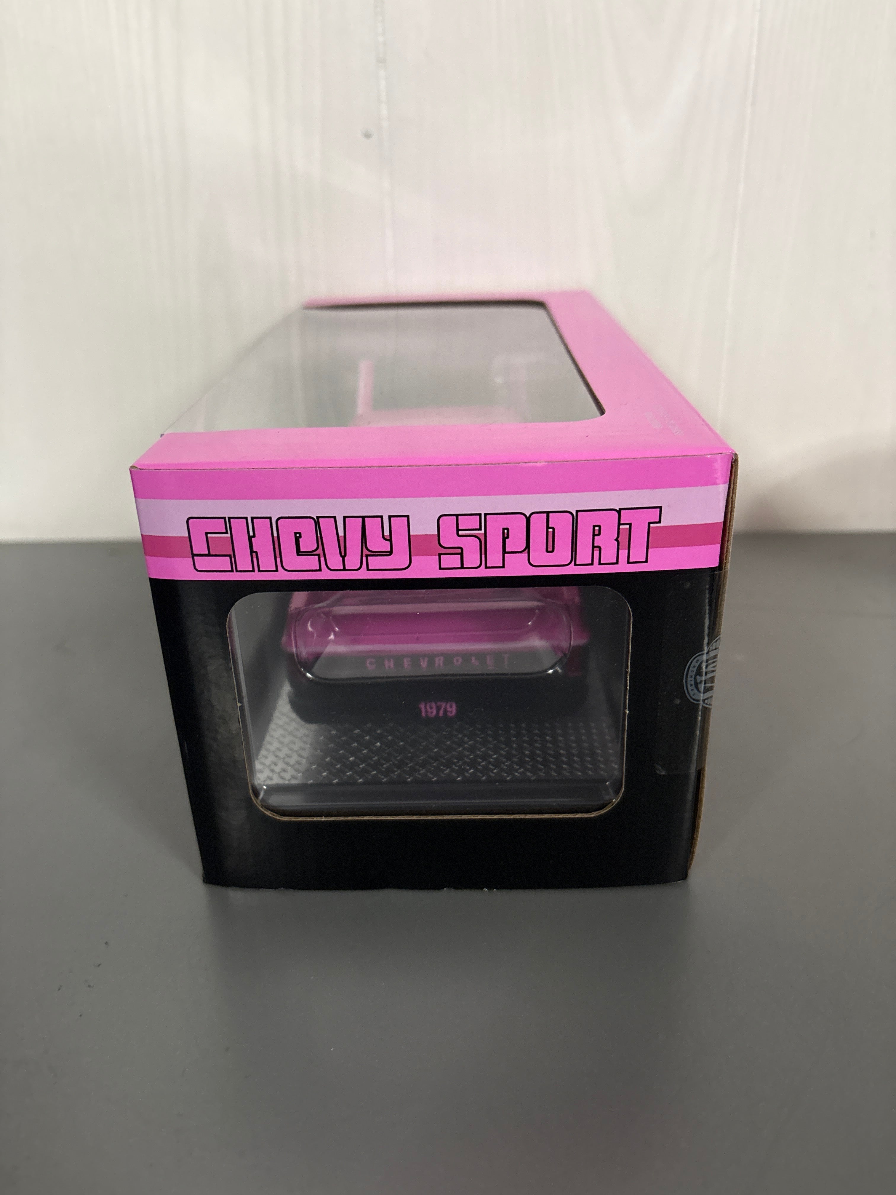 M2 1979 Chevrolet Scottsdale Chevy Sport Diecast pink