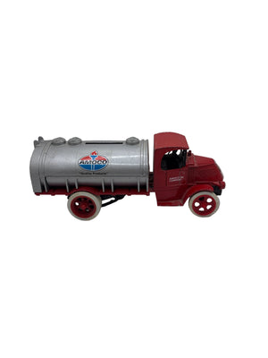 Ertl 1926 Mack Bulldog Coin Bank Diecast
