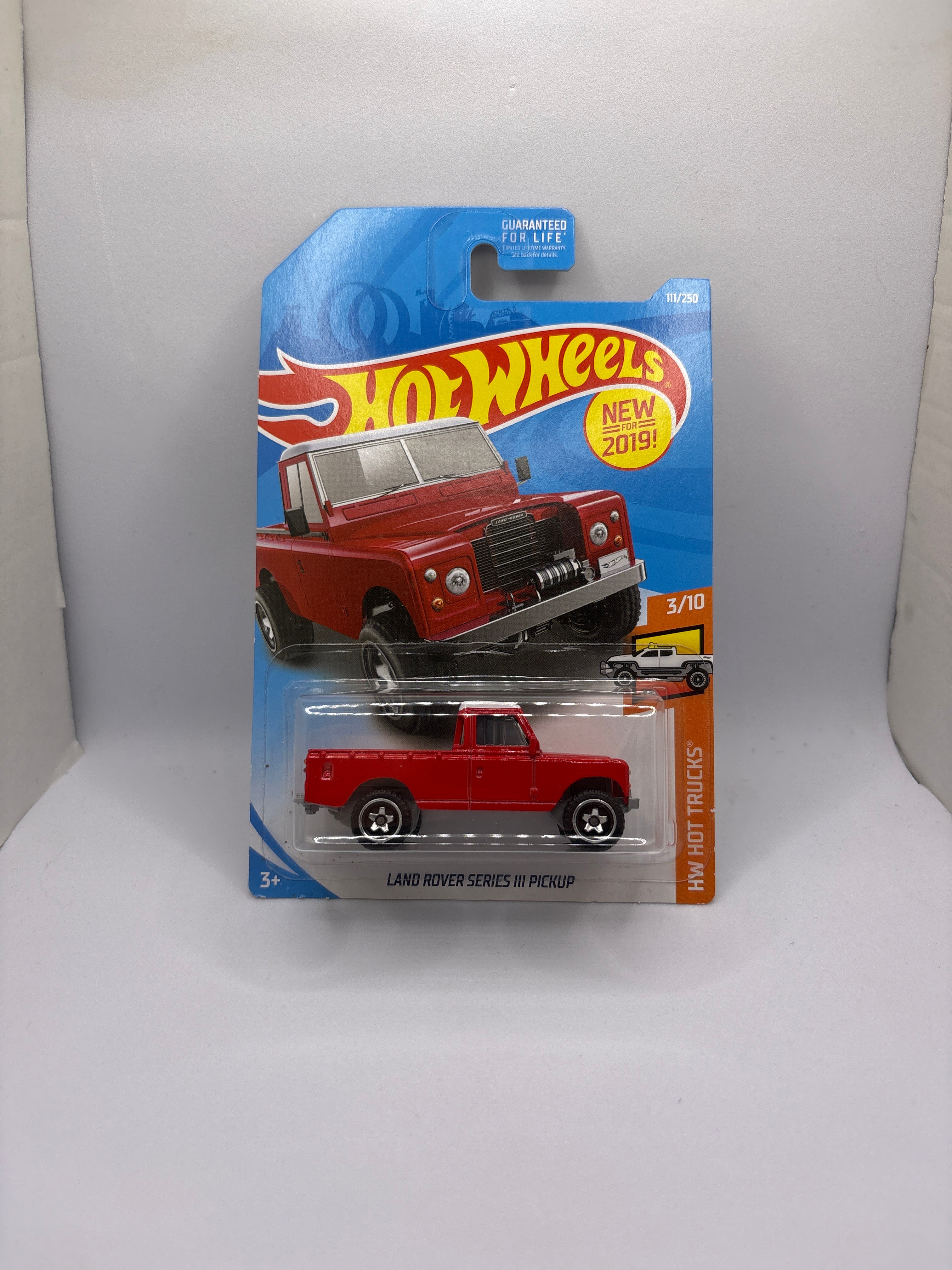 Hot Wheels Land Rover Series III Pickup Diecast