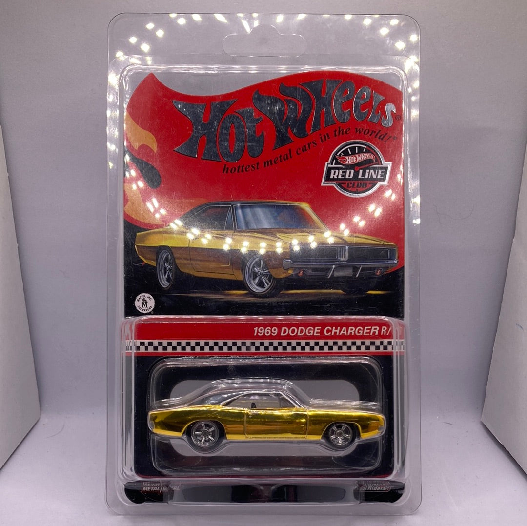 Hot Wheels 1969 Dodge Charger R/T Diecast