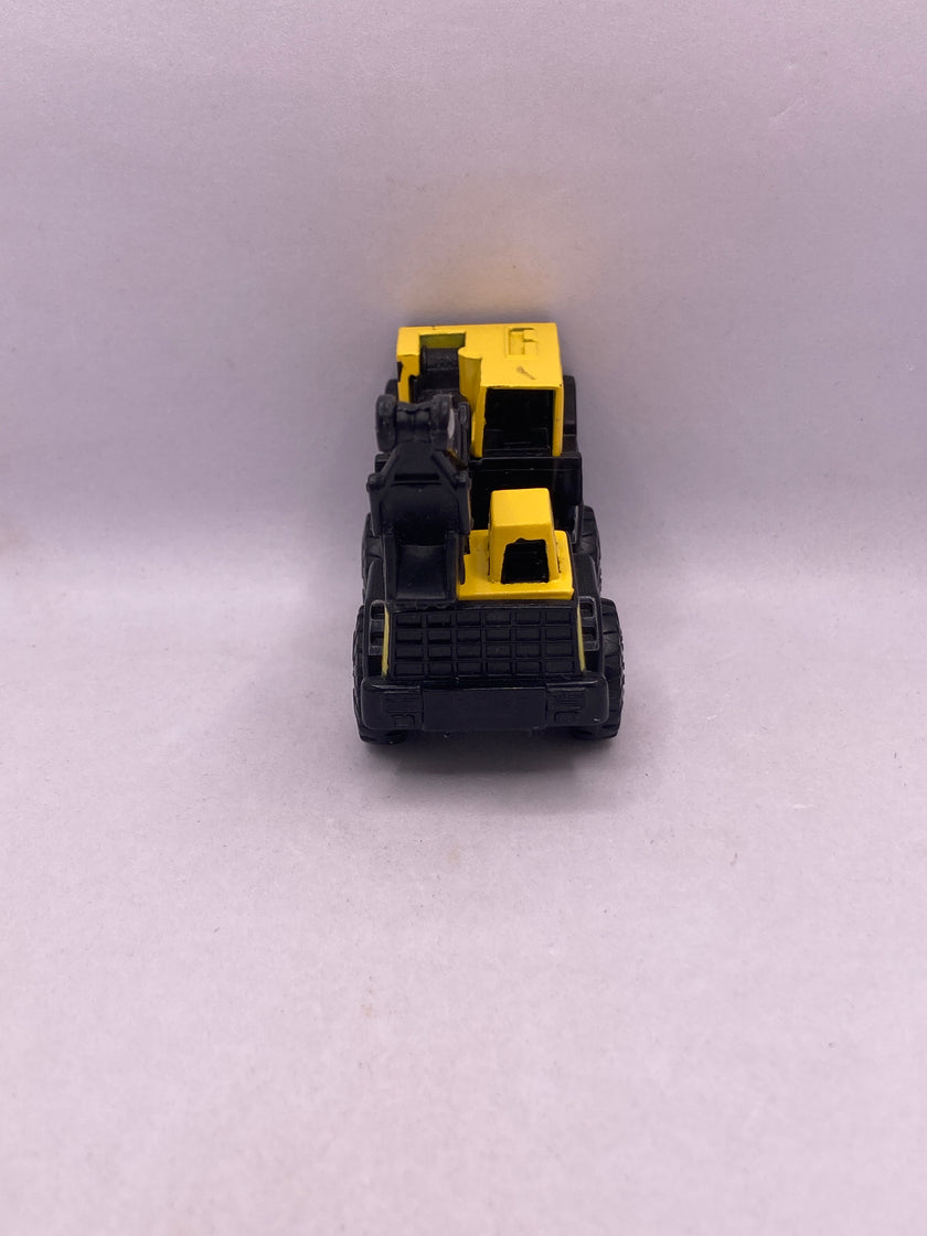 Maisto Excavator Diecast