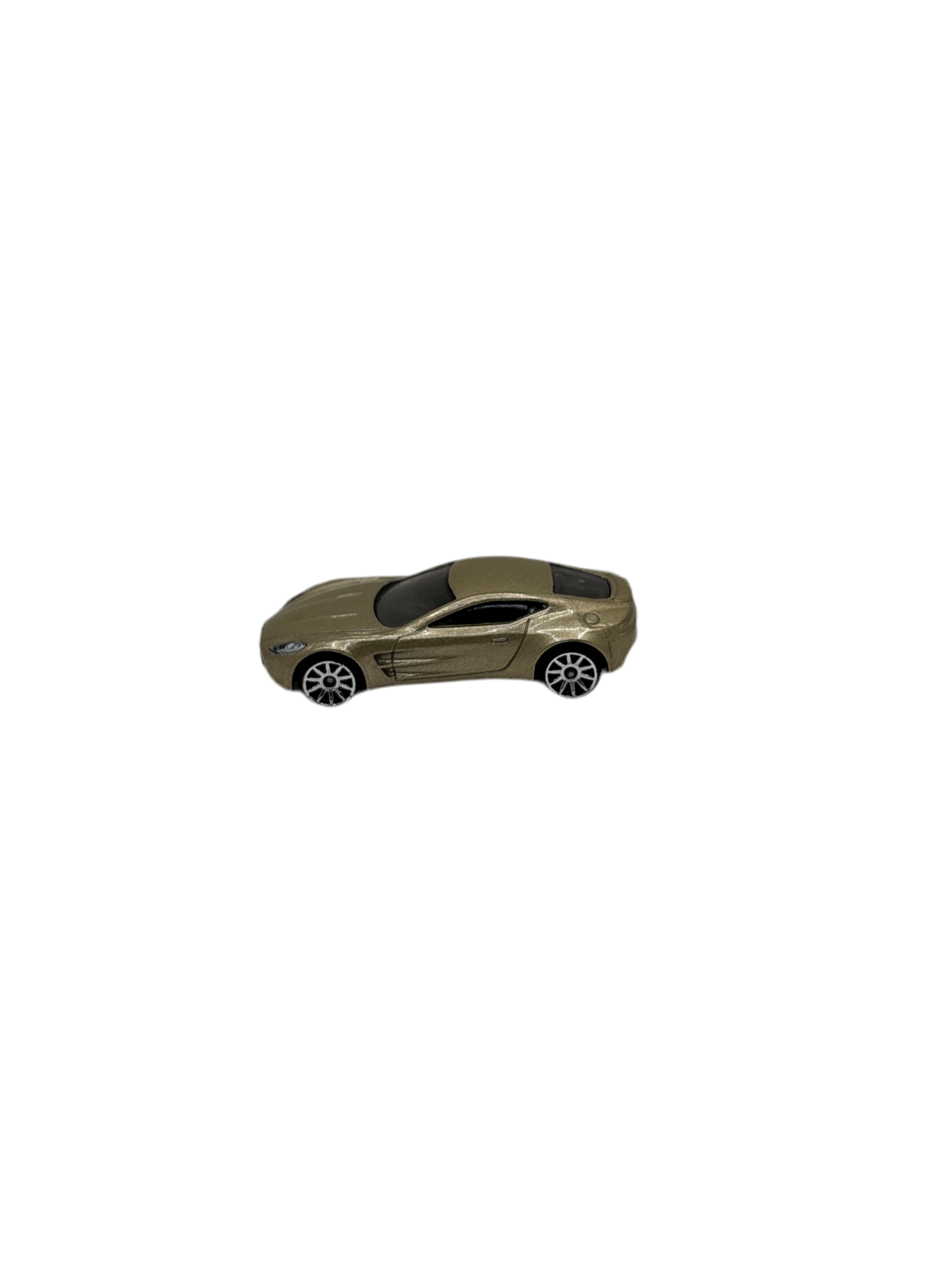 Hot Wheels Aston Martin One-77 Diecast gold