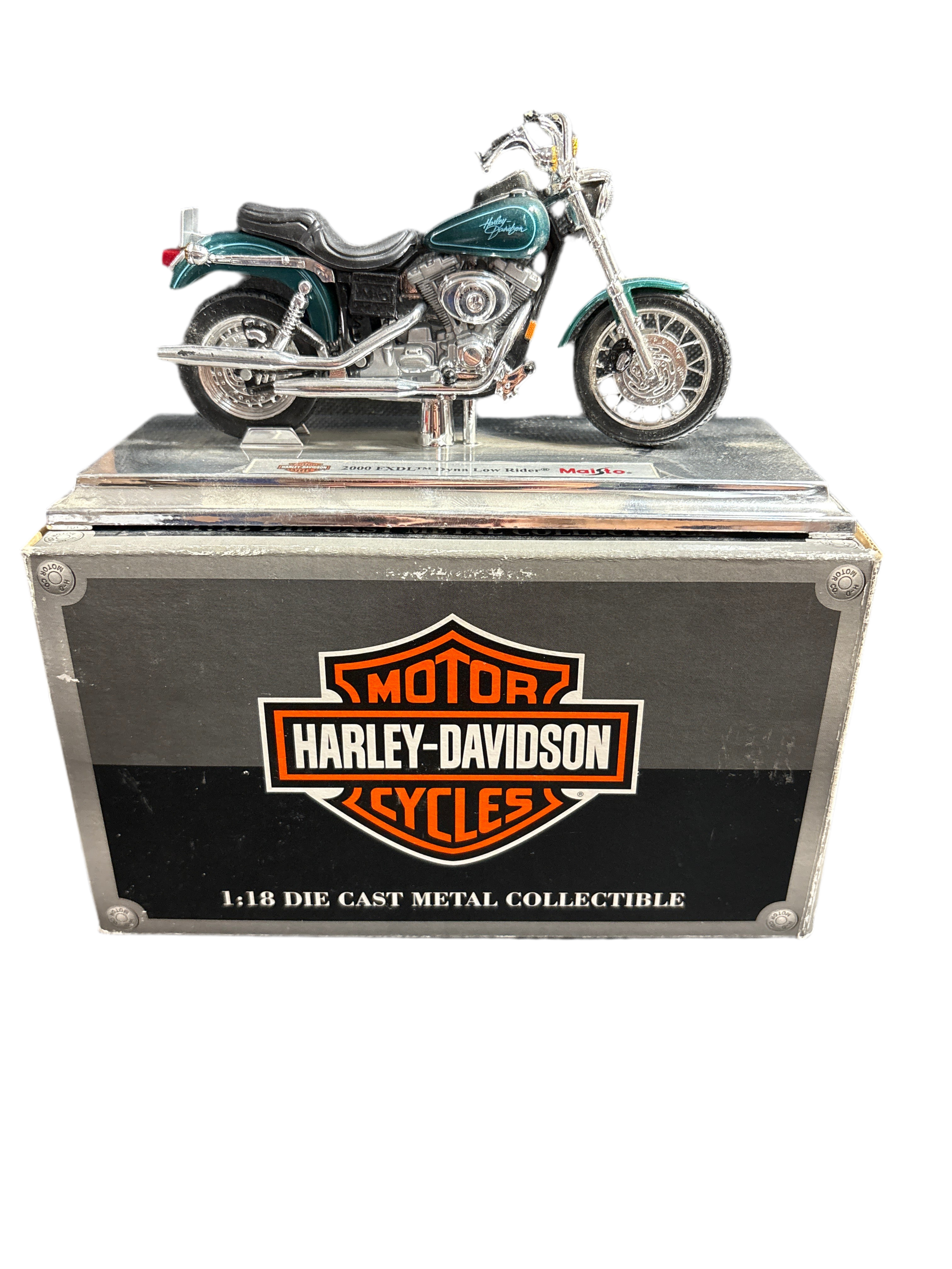 Maisto 2000 FXDL Dyna Low Rider Diecast