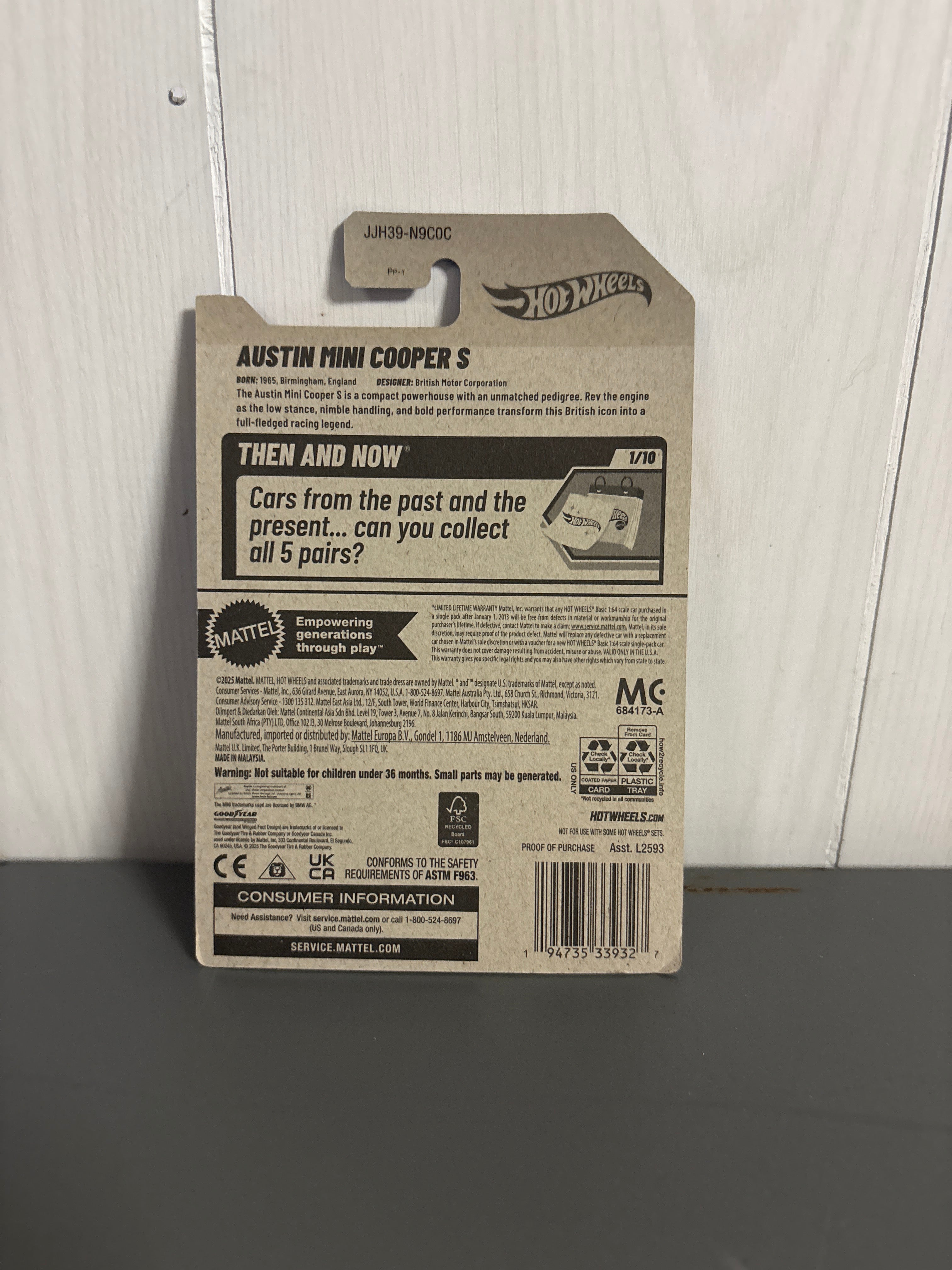 Hot Wheels Austin Mini Cooper S Diecast