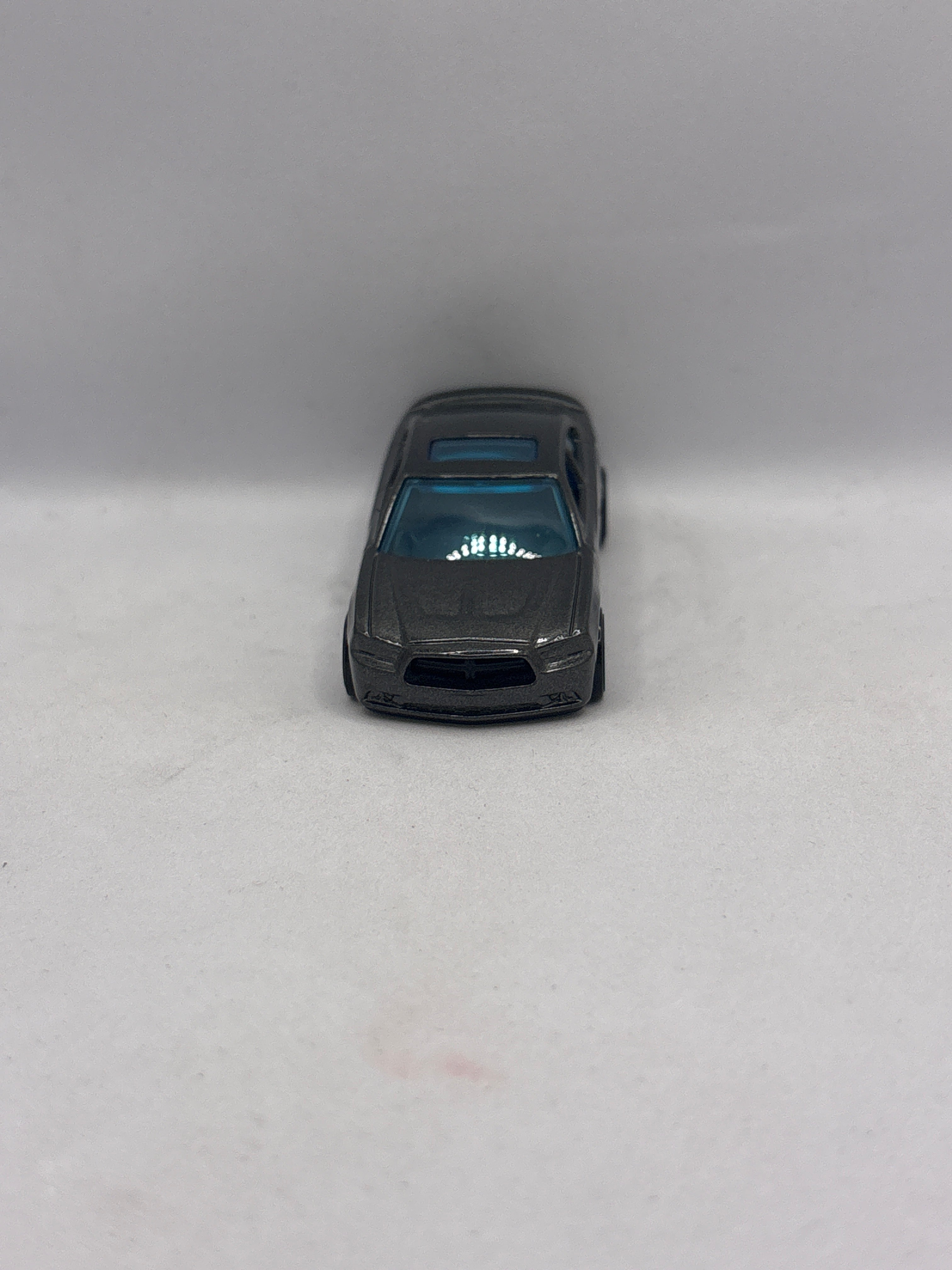 Hot Wheels 11 Dodge Charger R/T Diecast