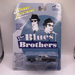 Johnny Lightning 1974 Dodge Monaco Bluesmobile Diecast