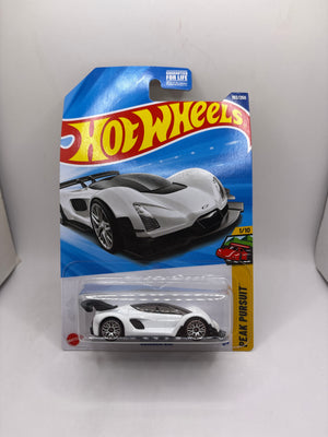 Hot Wheels Czinger 21C Diecast white