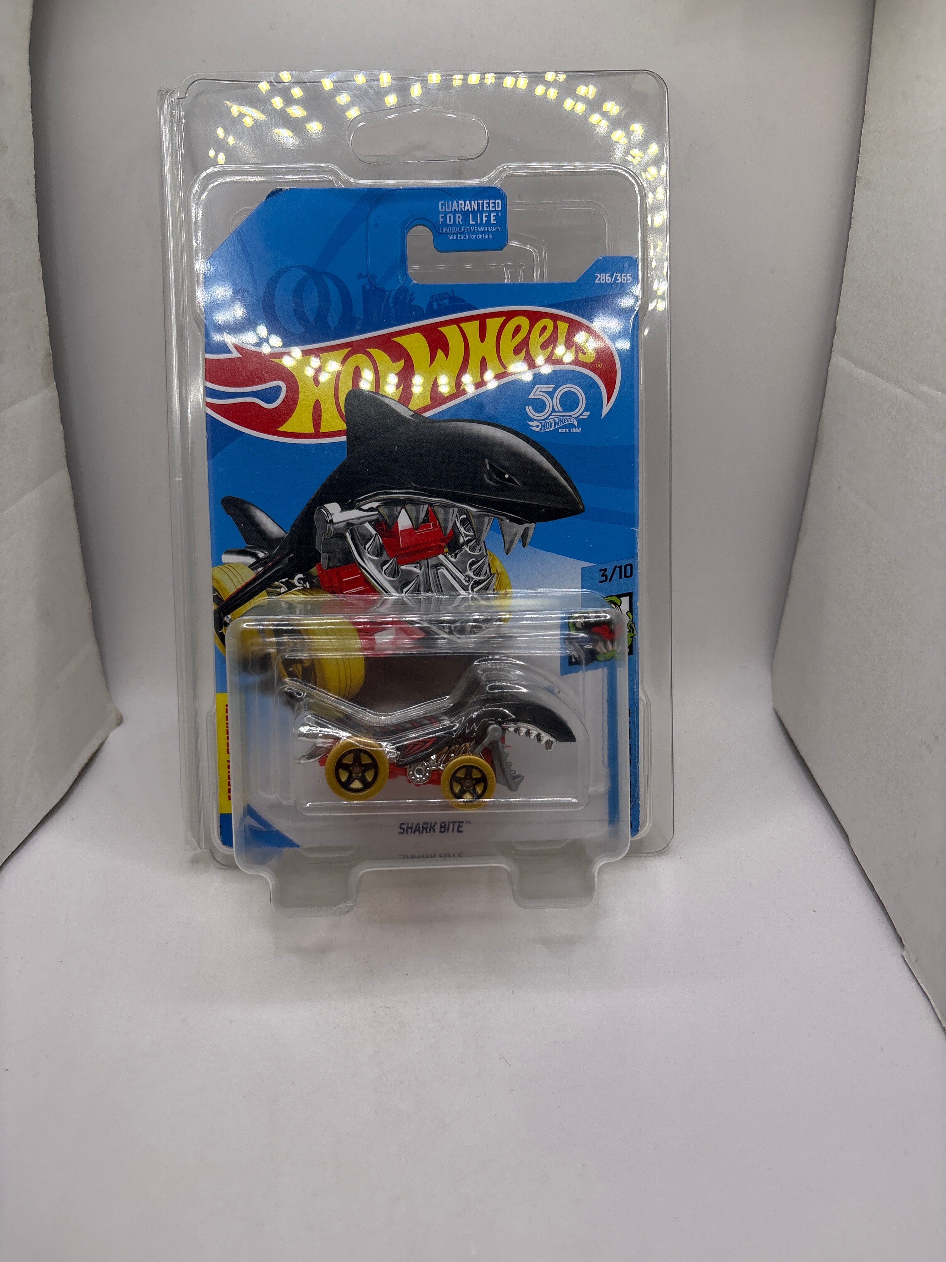 Hot Wheels Shark Bite Diecast black