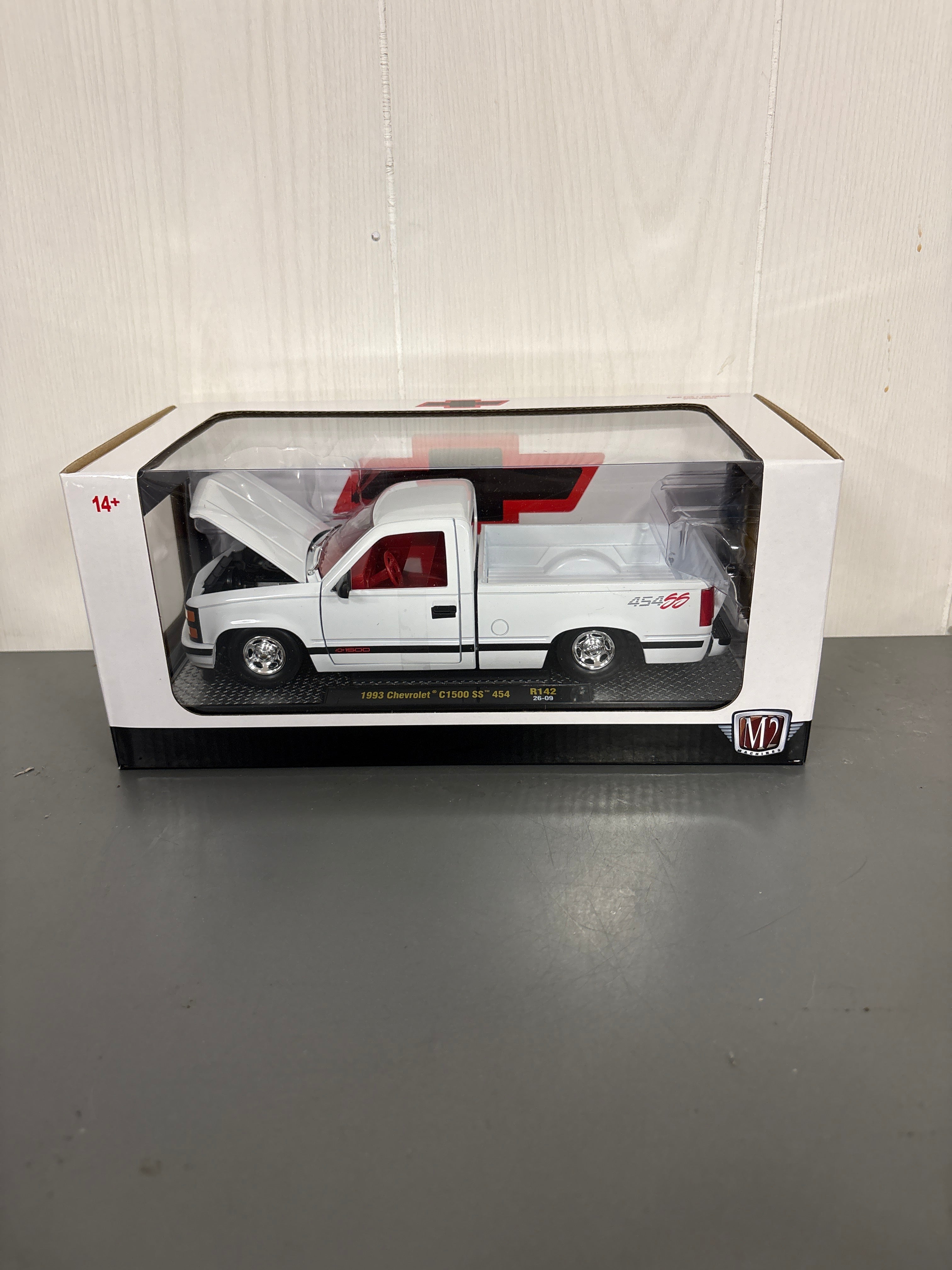M2 1993 Chevrolet SS 454 Diecast