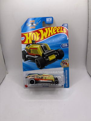 Hot Wheels Mo-Stash Diecast yellow