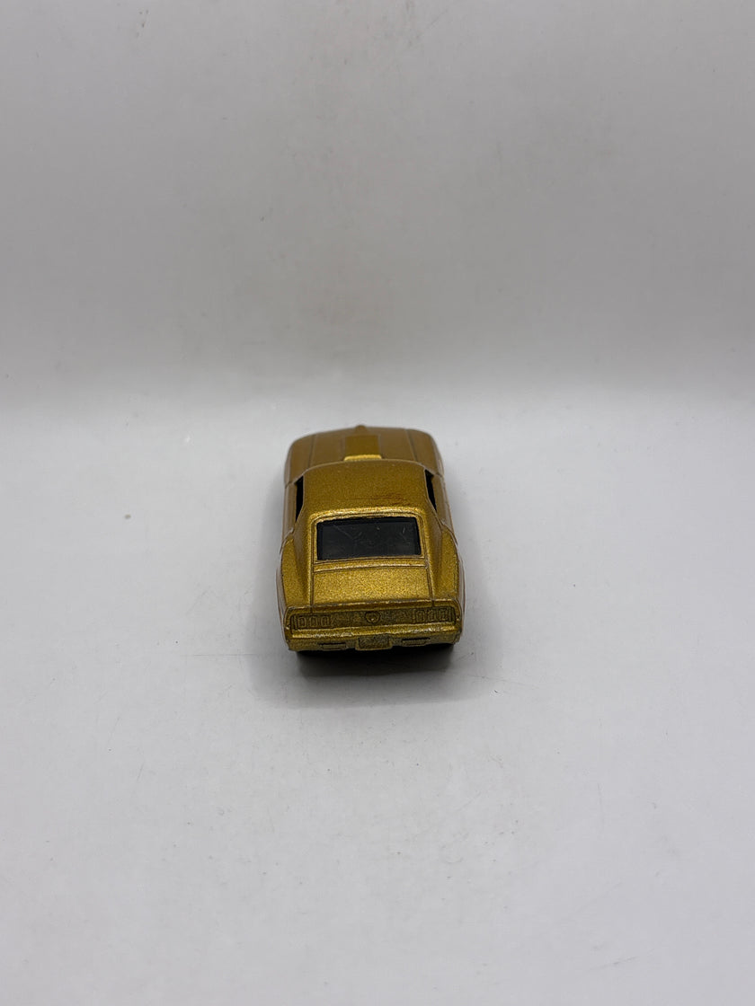 Hot Wheels 69 Ford Mustang Diecast gold