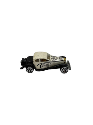 Hot Wheels 1937 Bugatti Diecast white